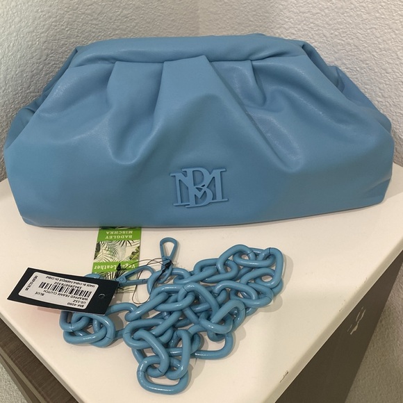 NWT Badgley Mischka Vegan Leather Wrapped Frame Clutch Removable Chain Strap - Picture 3 of 15